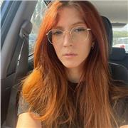 Insegnante di inglese e francese per studenti di scuole medie e superiori